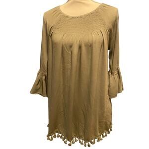 Indigo Soul Size Medium Boho Retro Bell Sleeve blouse in Olive with Tassels